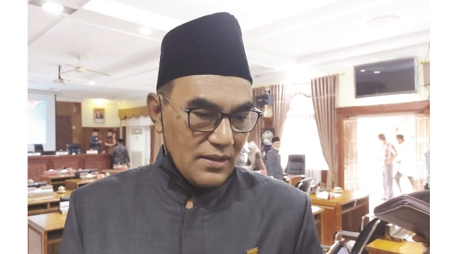 Gubernur Sumbar Keok di PTUN, Digugat Mantan Ketua DPRD