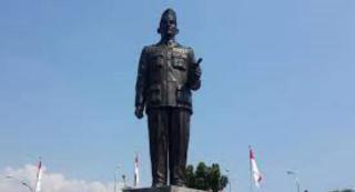 Dibuang Belanda ke Parapat, Patung Bung Karno akan Berdiri di Tepian Danau Toba