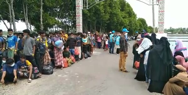 Diusir Warga Aceh, Imigran Rohingya Dialihkan ke Pekanbaru