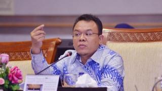 Dibelikan Negara Kursi Baru, Anggota DPR Justru Tak Suka: Gak Nyaman Duduk di Sini!