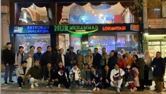 Muncul Foto di Restoran Istanbul, Apa Hasil 