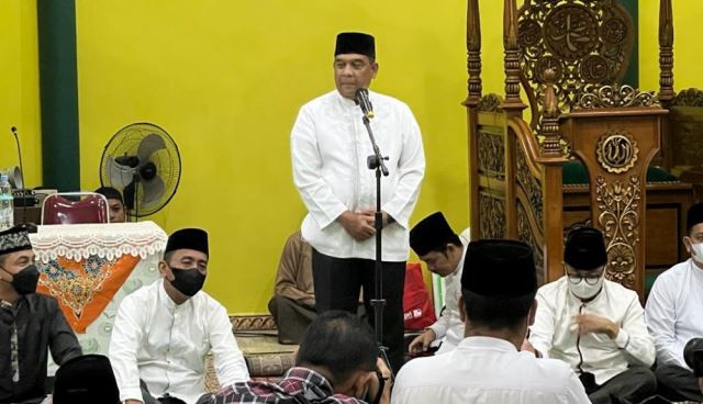 Wabup Junaidi Bujuk Wagubri Perbaiki Jalan Provinsi di Inhu