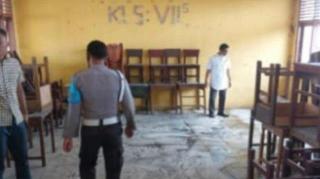 Siswa SMP di Kuansing Bakar Sekolah dan Siram Gurunya Pakai Bensin Gara-gara Ditegur Makan di Ruang  Kelas