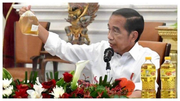 Jokowi: Ironis Indonesia Produsen Minyak Sawit Tapi Rakyat Kesulitan Minyak Goreng!