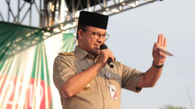 Anies Baswedan Manfaatkan Salat Idul Fitri di Halaman Stadion JIS Jadi Panggung Politik