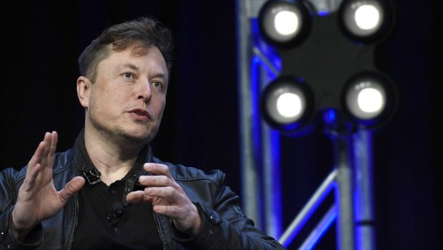 Elon Musk Sosok Manusia Terkuat di Dunia Abad Ini