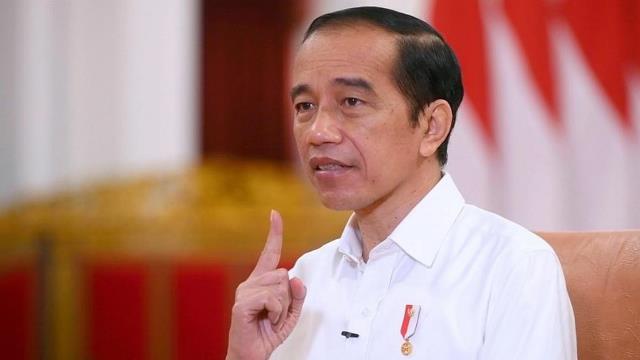 Jokowi Beri Sinyal Dukung Ganjar Pranowo di Pilpres 2024, Tapi...