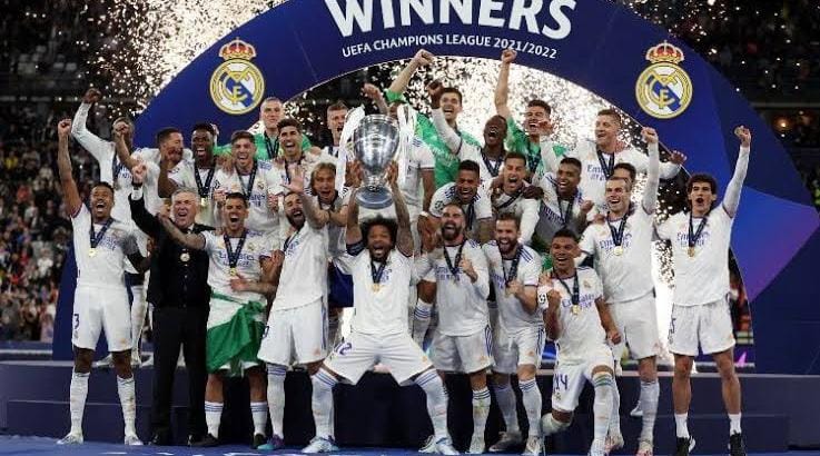 Real Madrid Juara Liga Champions 2022, Courtois Jadi Dewa Penyelamat