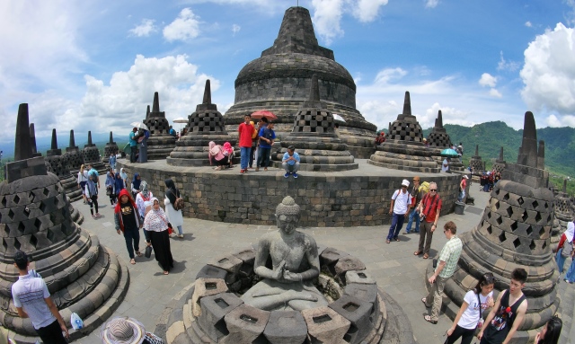 Wisata Candi Borobudur Jadi Sangat Mahal, LBP Naikkan Harga Tiket Rp 750 Ribu