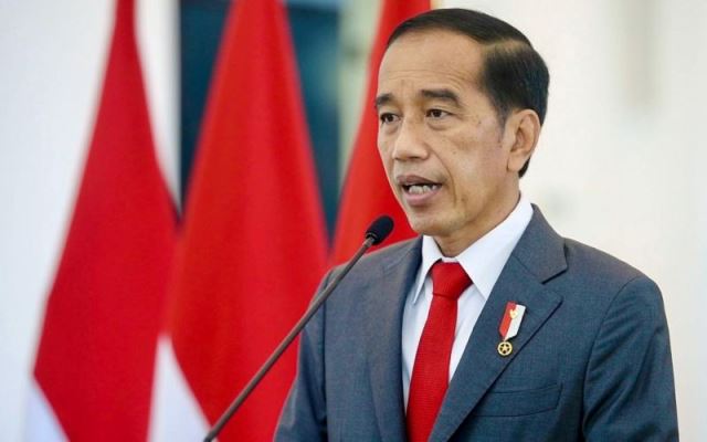 Jokowi Kapok Diteriakin 3 Periode: Kalian yang Ngomong, Saya Kena Demo!