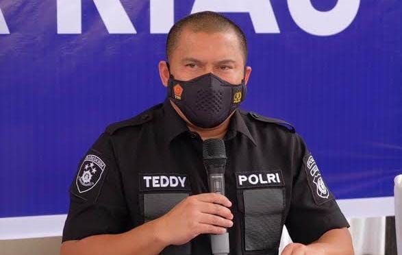 Dirreskrimum Polda Riau Kombes Pol Teddy Ristiawan Pindah ke NTB, Penggantinya AKBP Asep Dermawan