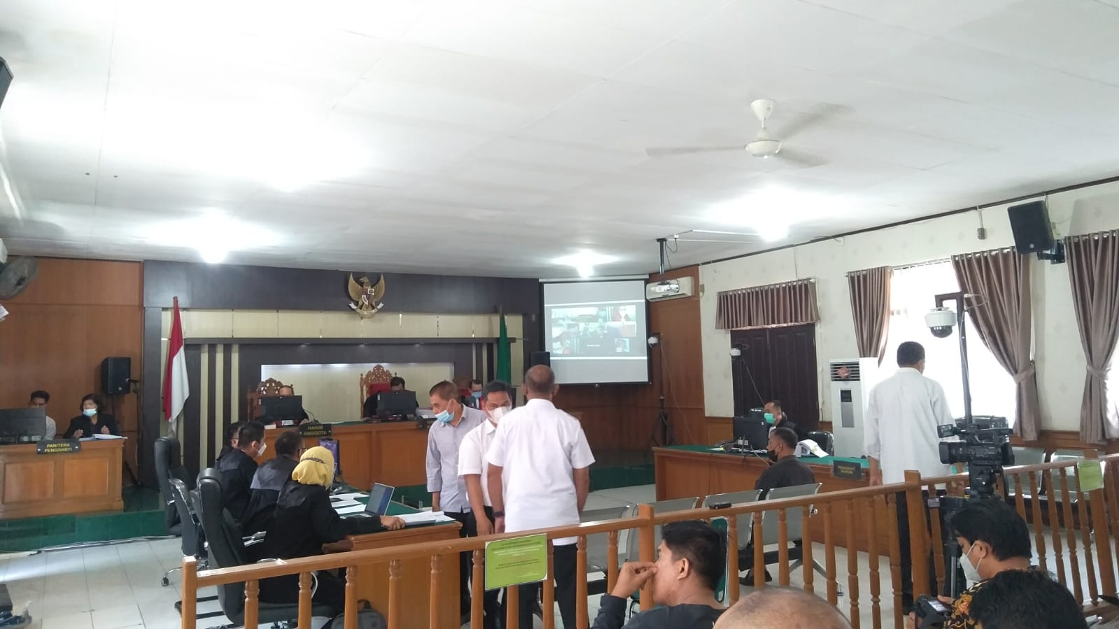 Said Saqlul, Ayub Khan dan Ahmad Fadillah Diperiksa Hakim: Sidang Suap APBD Riau Terdakwa Annas Maamun