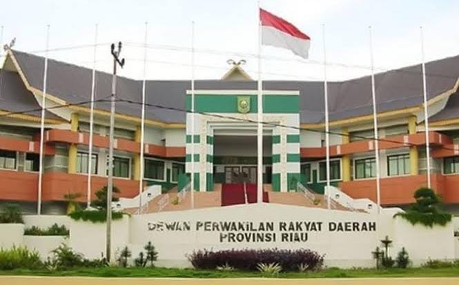 Gubernur Copot 3 Kabag di Sekretariat DPRD Riau, Anggota Dewan Kaget