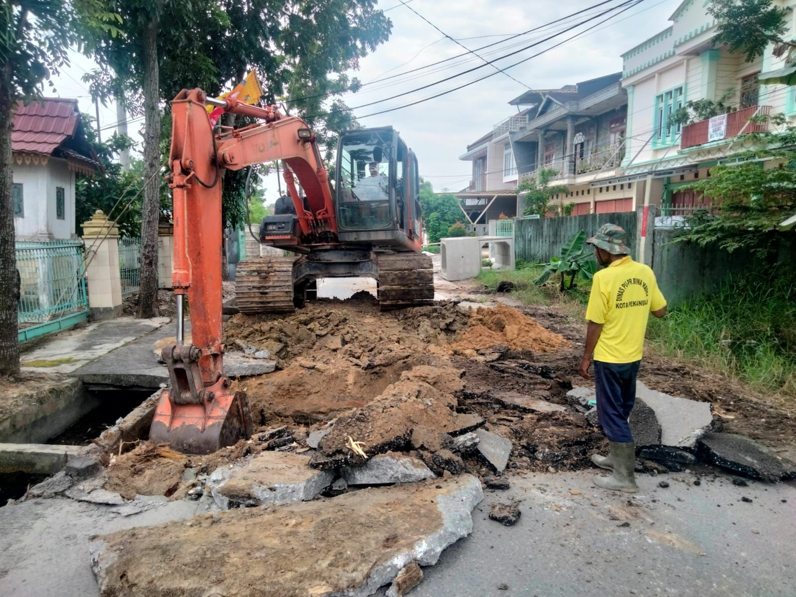 Cegah Banjir, Dinas Pekerjaan Umum Pekanbaru Pasangi Box Gorong-gorong