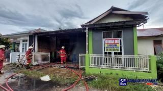 Rumah Kos di Tuah Madani Pekanbaru Dilalap Api, Pemilik di Taluk Kuantan