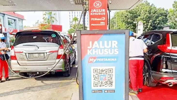 Gawat! Mobil 1.400 Cc Gak Bisa Lagi Pakai BBM Subsidi