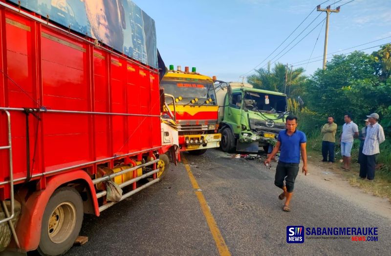 Jalinsum Berlubang Parah di Rohil Makan 1 Nyawa, Truk Pulau Jawa Hantam Tangki CPO 