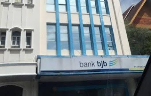 Sidang Dugaan Korupsi Bank BJB Pekanbaru, Pengacara Pertanyakan Akta Notaris Kredit, Minta Notaris Dihadirkan