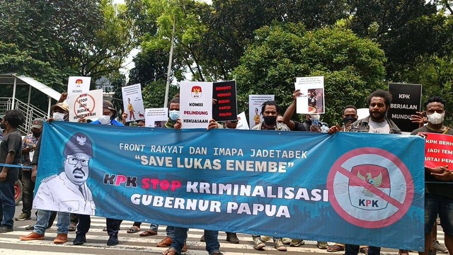 Massa Front Rakyat dan IMAPA Lakukan Aksi Demo 