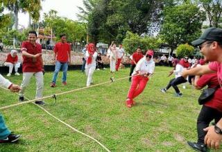 Sekretariat DPRD Pekanbaru Meriahkan HUT Kemerdekaan RI ke 77 dengan Aneka Lomba: Ajang Perkuat Kebersamaan dan Peningkatan Kinerja