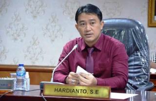 Hardianto Mengaku Tak Teken Surat Anggota DPRD Riau 