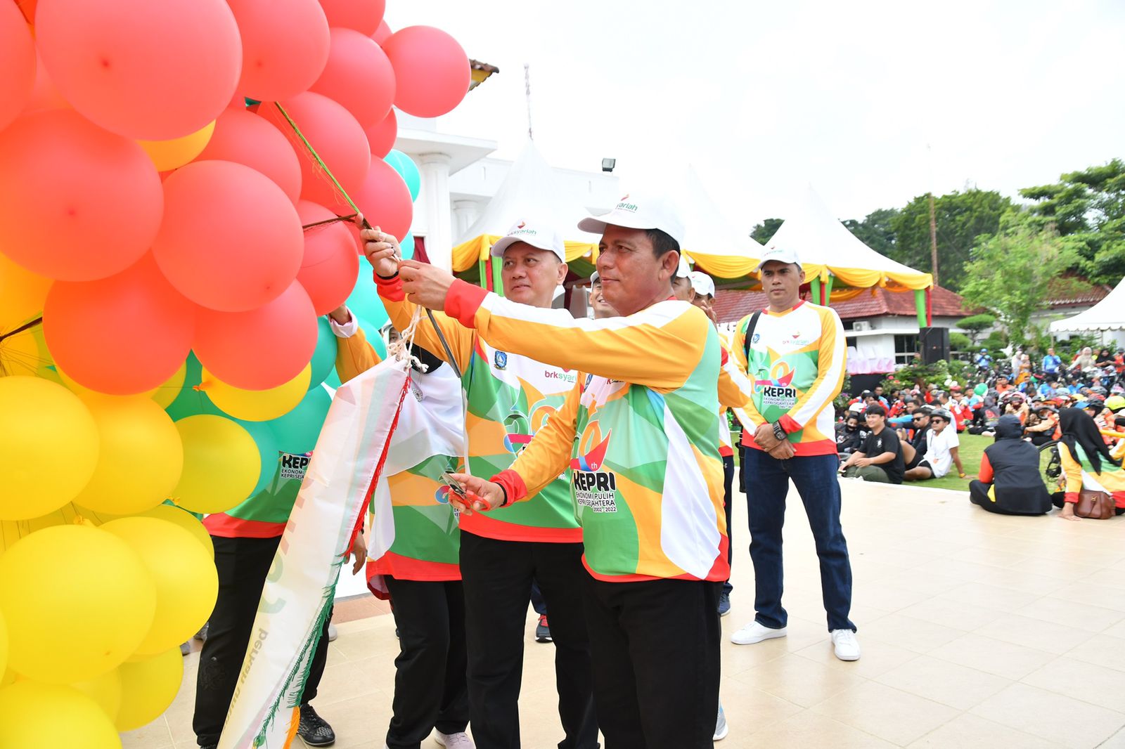 Gubernur Kepri Puji Komitmen BRK Syariah Layani Masyarakat: Agent of Change Pengembangan UMKM Sampai ke Ujung Pulau Natuna