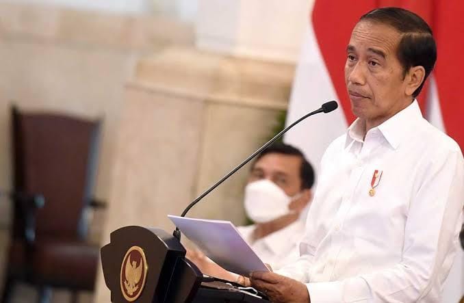 Tragedi Stadion Kanjuruhan Renggut Ratusan Jiwa, Jokowi Klaim Indonesia Selamat dari Sanksi FIFA