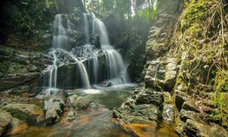 8 Air Terjun Paling Indah di Riau, Wajib Dikunjungi Saat Berlibur dan Menenangkan Diri