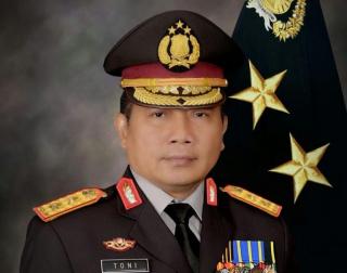 Kapolri Tunjuk Irjen Toni Harmanto Jadi Kapolda Jatim, Irjen Pol Suharyono Duduki Kapolda Sumbar