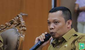 Tinjau Stok Bahan Pangan di Bulog, Pj Wali Kota Pekanbaru: Stok Mencukupi!