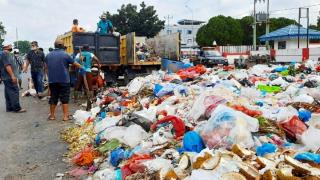 Dinas LHK Pekanbaru Diminta Atasi Sampah Dengan Baik, Pj Walikota: Harus Tahu Jumlah Sampah yang Diangkut di Tiap Rumah