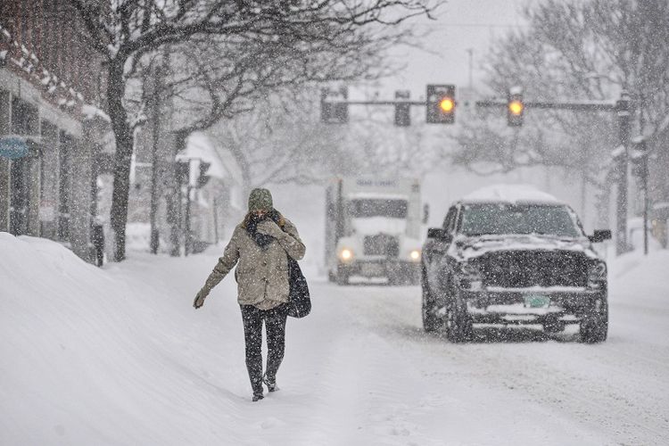 Badai Salju Lumpuhkan New York, 30 Orang Tewas Kedinginan