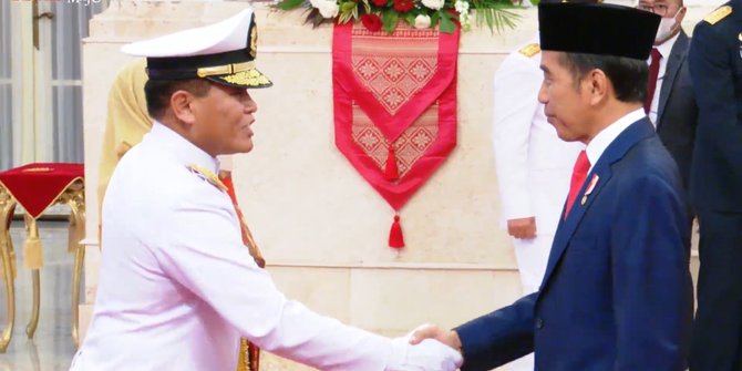 Dilantik Sebagai KSAL Oleh Presiden Jokowi, Ini Profil Laksamana Madya Muhammad Ali