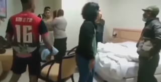 Viral Anggota TNI Gerebek Istrinya Selingkuh di Hotel Dengan Junior: Istri Saya Selalu Minta Cerai Gara-gara Kamu!