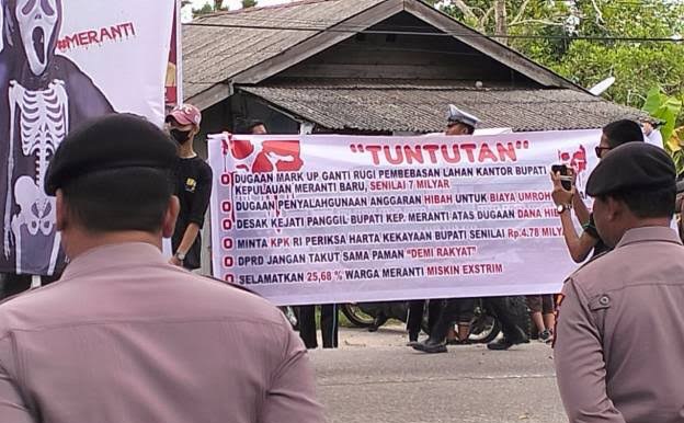 Dilaporkan ke Polres, Ketua LM2R Laporkan Balik Bupati M Adil ke Presiden Jokowi dan Mabes Polri