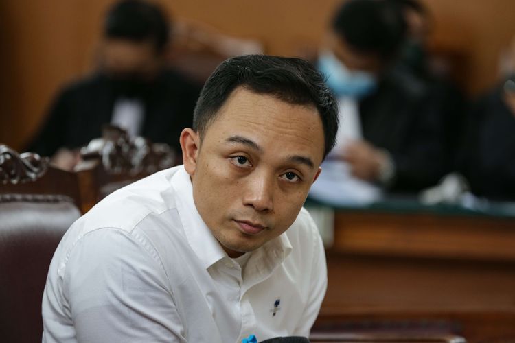 Jaksa Tuntut Terdakwa Kasus Brigadir J Ricky Rizal Wibowo Dipidana 8 Tahun