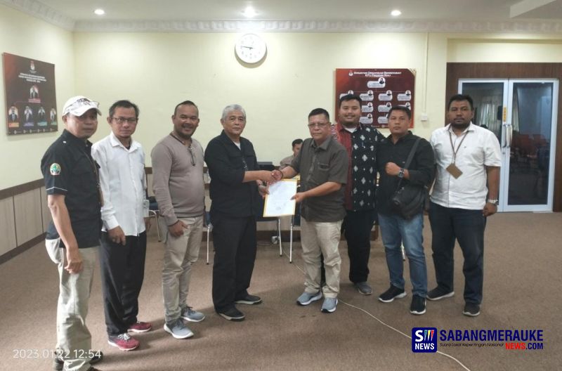 Serahkan 600 KTP Dukungan Tambahan ke KPU Riau, Patar Sitanggang Tuntaskan Persyaratan Menuju Kursi DPD RI