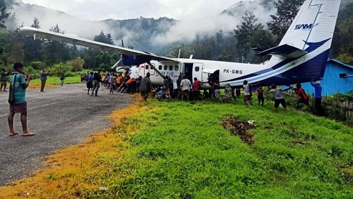 Bawa 11 Penumpang Pesawat SAM Air Tergelincir di Beoga Papua, Begini Kondisinya
