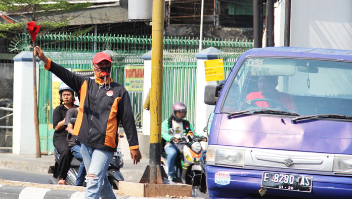 Polsek Tampan Akui Tak Bisa Selesaikan Fenomena Pak Ogah di Pekanbaru: Akar Masalahnya Ekonomi