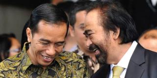 Ditanya Isu Reshuffle Usai Bertemu Surya Paloh, Jokowi: Mau Tahu Saja