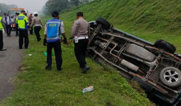 Kecelakaan Tunggal Akibat Ban Pecah di Tol Semarang-Solo, 3 Orang Tewas 7 Luka-Luka