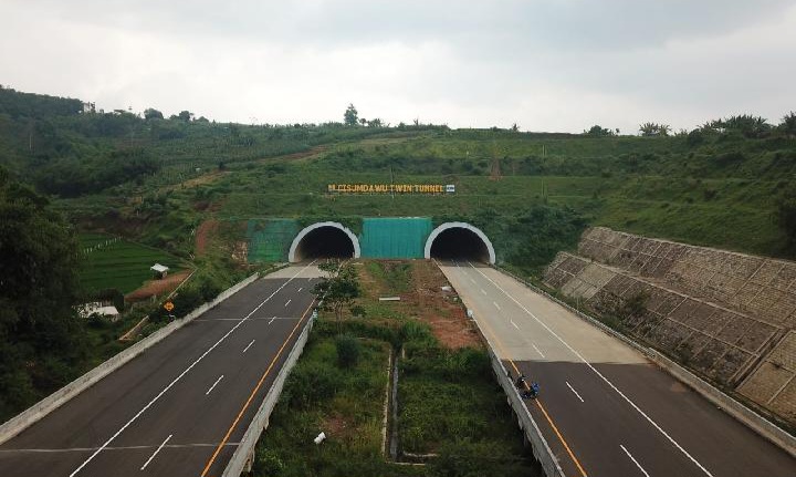 Bukit Barisan Bakal Ditembus Terowongan Tol Pekanbaru-Padang
