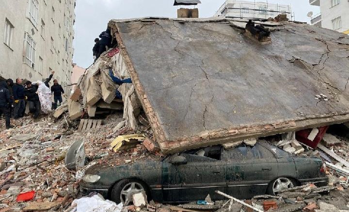 Gempa 7,8 Magnitudo Landa Turki, Survei Amerika Sebut Kemungkinan Korban Jiwa Mencapai 10 Ribu Orang 