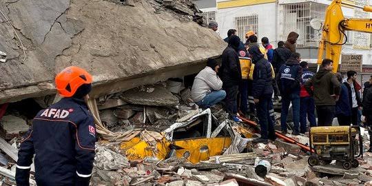 Diperkirakan Ada 12.000 Orang Meninggal Dalam Gempa Turki dan Suriah