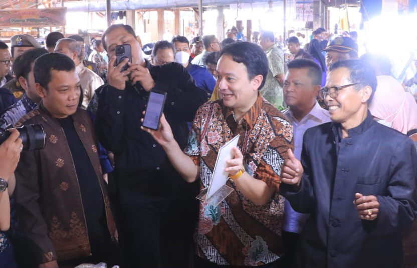Wamendag Tinjau Pasar di Pekanbaru, Terima Keluhan Masyarakat Langkanya Minyakita