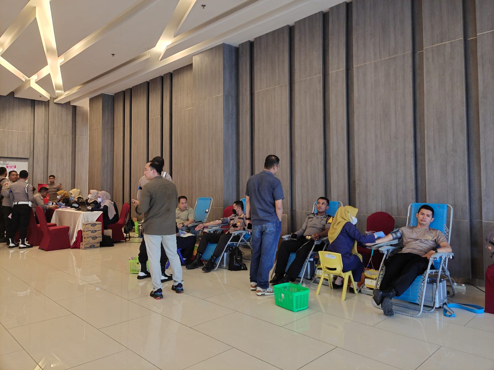Sambut HUT ke-7 tahun, Novotel Pekanbaru Adakan Kegiatan Sosial Donor Darah