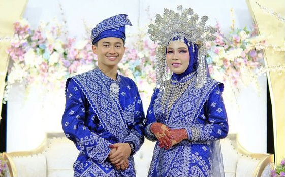 Kisah Cinta Viral Guru dan Murid di Dumai, Terpaut Usia 5 Tahun Akhirnya Mantap Menikah