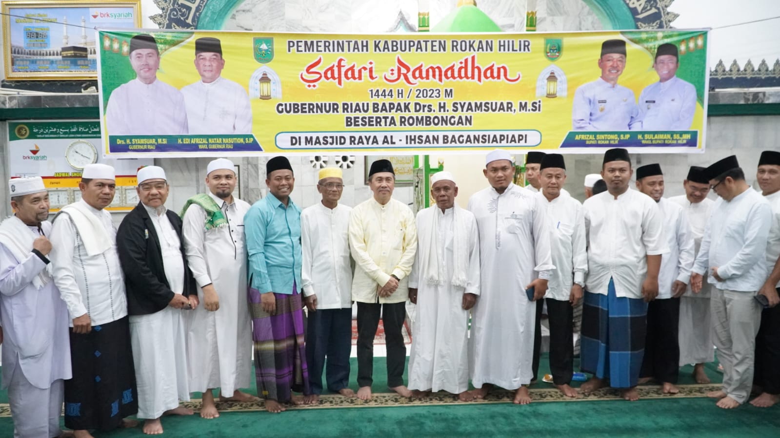 Didampingi Wabup Rohil, Gubernur Riau Safari Ramadan di Masjid Raya Al-Ikhsan Bagansiapiapi 