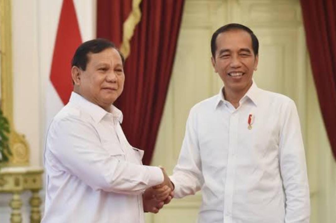 Jokowi Kerap Promosikan Prabowo Tapi Kini Sinyal Dukungan Beralih ke Ganjar, Gerindra Tak Mau Ambil Pusing