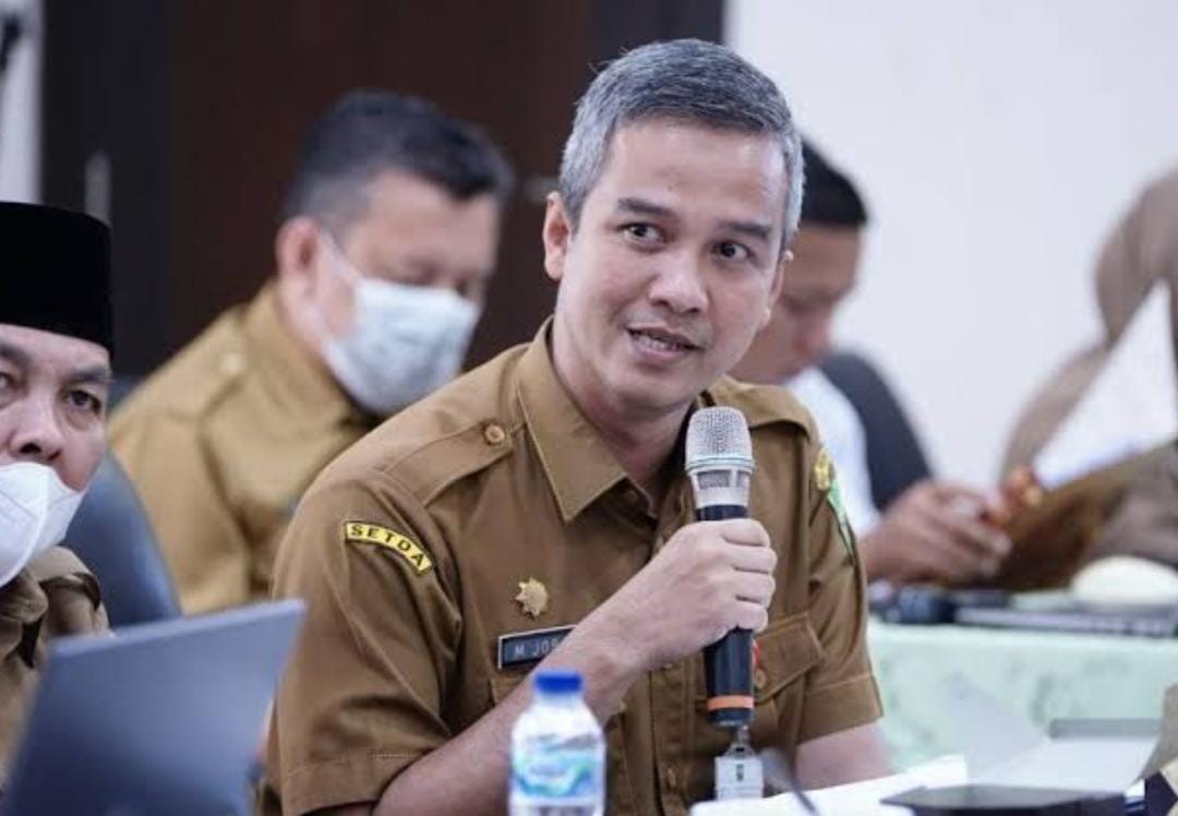 300 Guru Unjuk Rasa ke Kantor DPRD dan Gubernur Riau, Tuding Seleksi PPPK Banyak Masalah, Ini 5 Tuntutannya